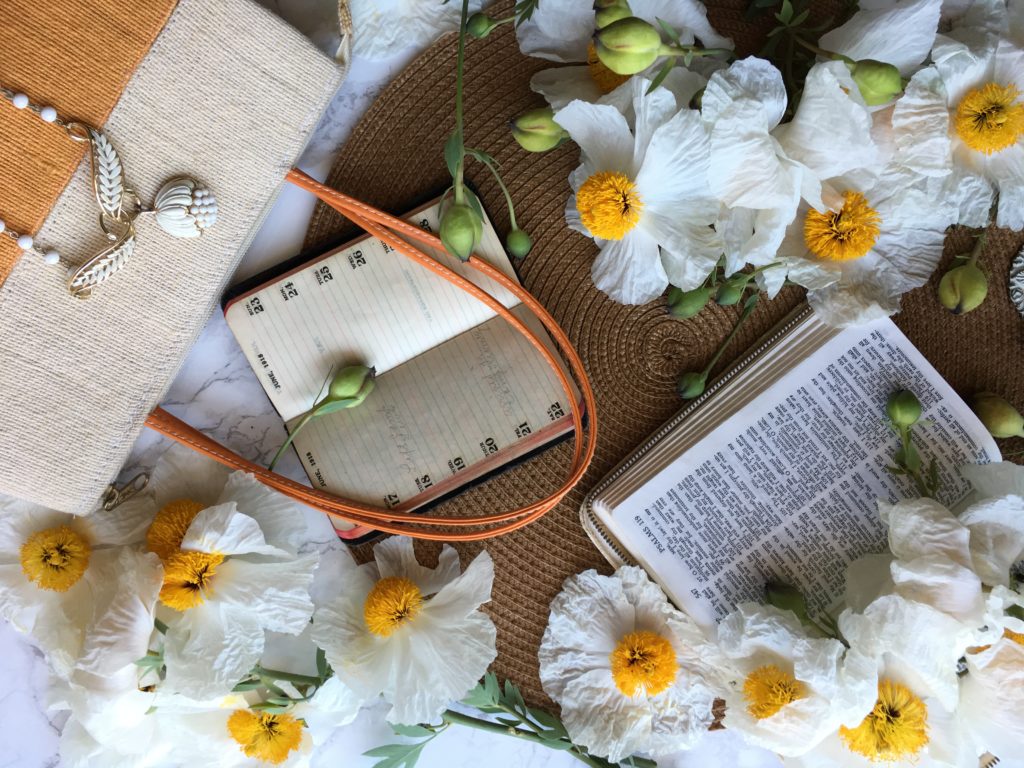 How to create a gorgeous flatlay
