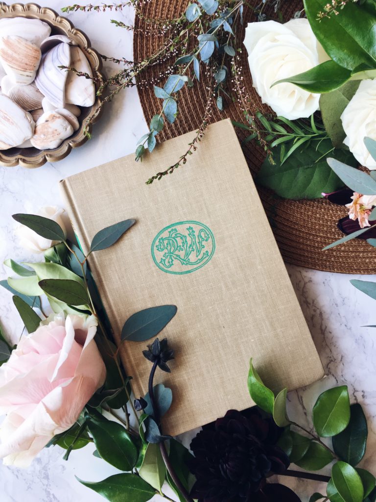 How to Create Gorgeous Flatlays
